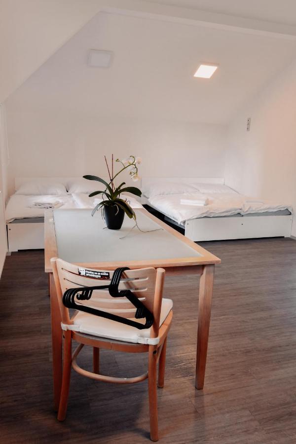 Apartmany Centrum Novy Bor Ngoại thất bức ảnh