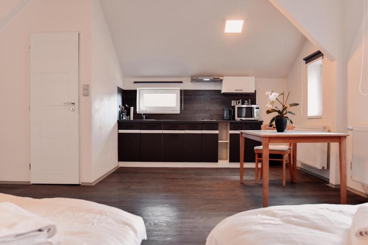 Apartmany Centrum Novy Bor Ngoại thất bức ảnh